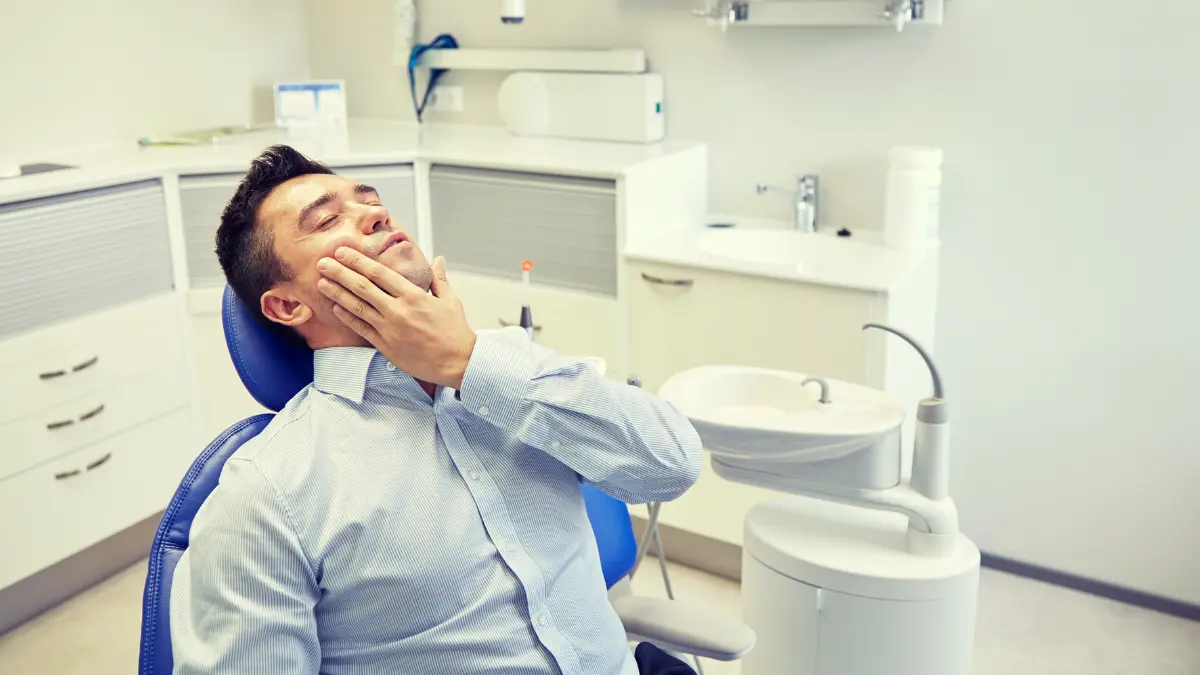 how to understand that a wisdom toothache is serious