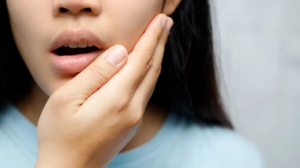 Yirmilik diş ağrısı nedir, nasıl geçer?